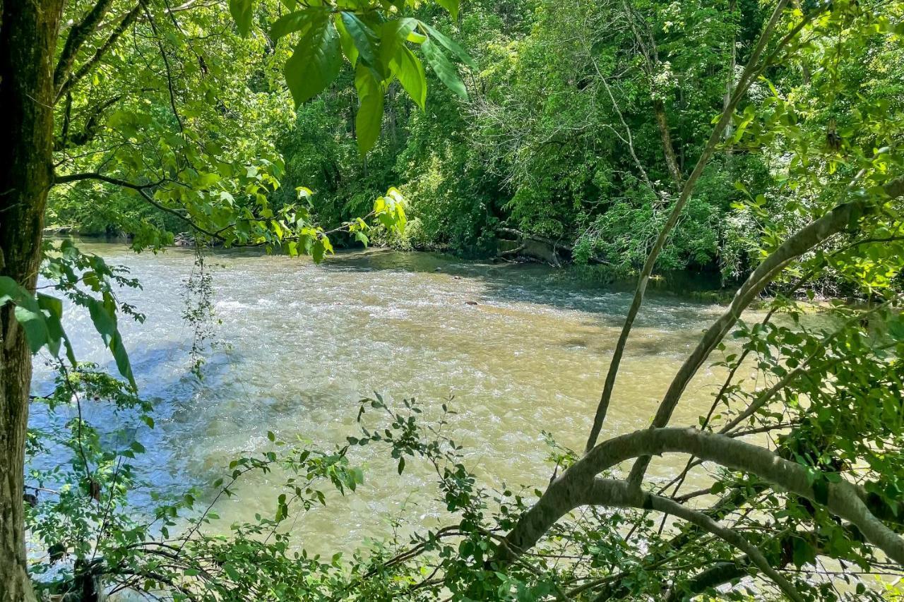 River Oarasis In Heart Of Pigeon Forge! Villa Exterior foto
