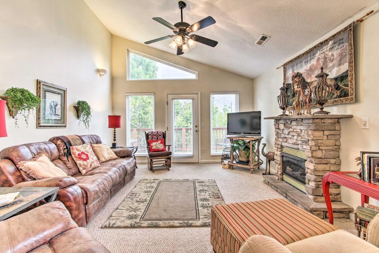 River Oarasis In Heart Of Pigeon Forge! Villa Exterior foto